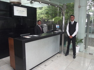 Hotel St Laurn Suites