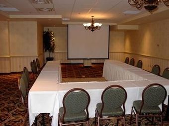 Hotel Monte Carlo Inn Vaughan Suites