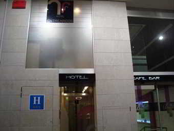 Hotel Entrearcos