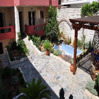 Hotel Flisvos