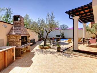 Holiday Home Bubi