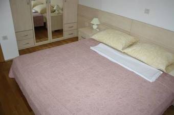 Apartment Dana
