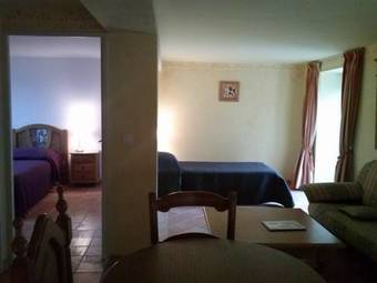 Hotel Domaine De Cr�cy
