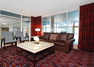 Hotel Quality Inn & Suites Beachfront