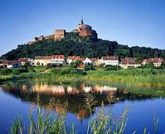 Hostal Tavi Vend�gh�z