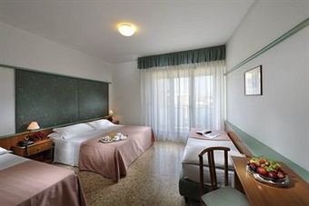 Hotel Royal