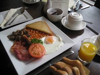 Corner House Hotel Gatwick