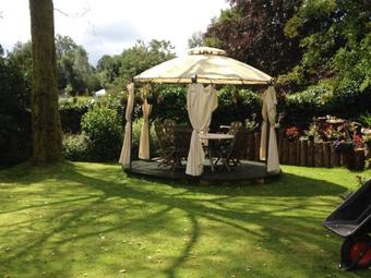 School House Cottage B&B And Tea Garden