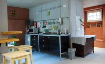 Hostel Tabakhuesli