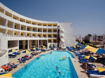 Kris Mari Hotel