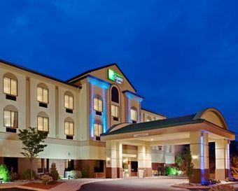 Holiday Inn Express Hotel & Suites Newton Sparta