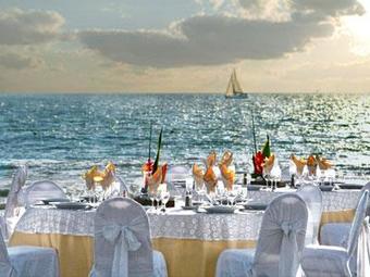 Hotel Paradise Village Beach Resort And Spa