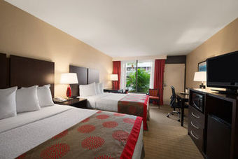 Hotel Holiday Inn