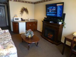 Hotel Hearthstone Inn & Suites