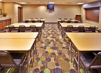 Holiday Inn Express Hotel & Suites Dubuque-west