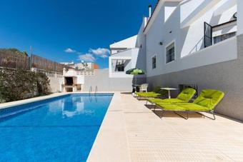 Rio Algar Villa