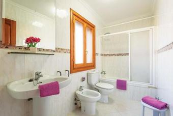 Port D'addaia Villa Sleeps 8 Air Con Wifi