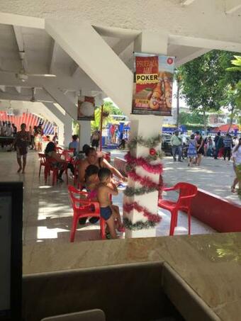 Hotel Zona Tropical