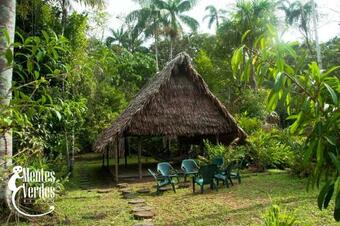 Hotel Naineku Lodge
