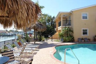 Apartamento Crabby Pelican Of Coconut Villas Of Dunedin - Two Bedroom Condo