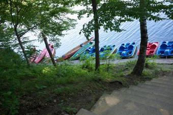 Plymouth Rock Camping Resort One-bedroom Cabin 6