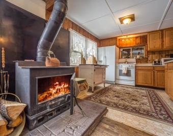 Zuni's Cabin
