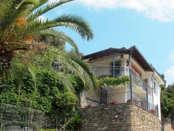 Apartamento Locazione Turistica Casa Dei Lilla' (ceo121)