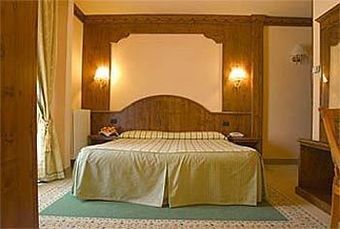 Hotel Rendez Vous