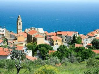 Apartamento Locazione Turistica Casa Joly (slr111)
