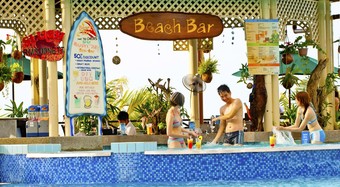 Hotel Flamingo By The Beach