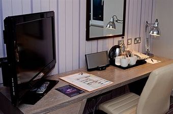 Village Prem Warrington - Hotel & Leisure Club