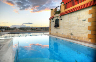 Soreda Hotel