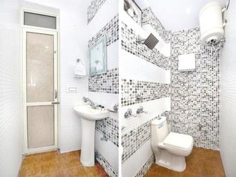 Oyo 9674 Hotel Obr