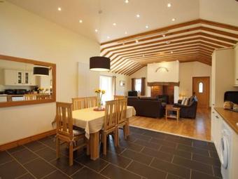 Holiday Home Tynie Tem