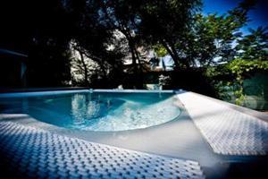 Hotel Ticho`s Club