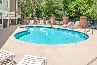 Hotel Comfort Suites Hilton Head Island Area