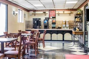 Hotel Econo Lodge