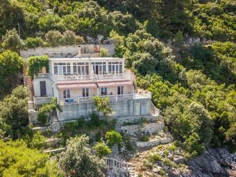 Apartment Sobra 15993c