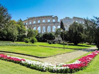 Apartment In Pula With Two-bedrooms 7