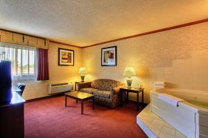 Hotel Troy-madison Inn