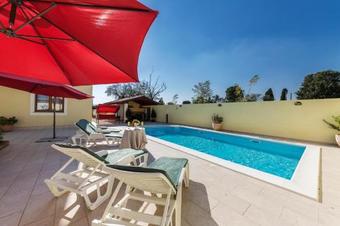 Holiday Home In Vodnjan/istrien 35464