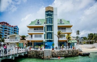 Hotel Lord Pierre