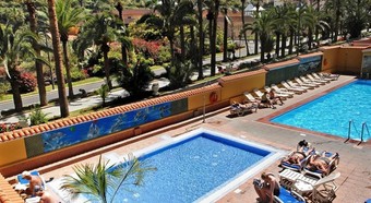 Apartamentos Elegance Palmeras Playa
