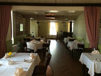 Hotell R�pina