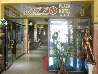 Rizzo Plaza Hotel