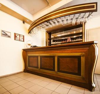 Biplan Hotel