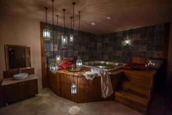 Sahara Hotel