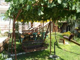 Hostal Byala Rada Complex