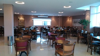 Ipe Center Hotel