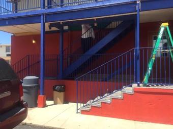 Wyatt Earp Hotel